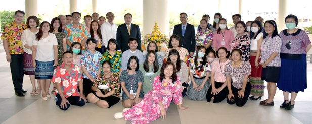 เนติบัณฑิตยสภา ในพระบรมราชูปถัมภ์ จัดพิธีสรงน้ำพระพุทธรูปและพิธีรดน้ำดำหัวขอพรจากผู้บริหาร เนื่องในเทศกาลสงกรานต์ ประจำปี 2566